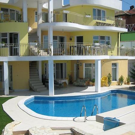 Eli Guest House Balchik Exterior photo